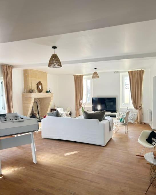 Villa Aux Portes De Saint Emilion モンターニュ エクステリア 写真